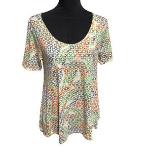 LuLaRoe Perfect T Shirt Small Multicolor Geometric Half Sleeve NWT Top Summer